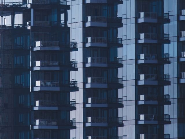 Cam balkon montajı