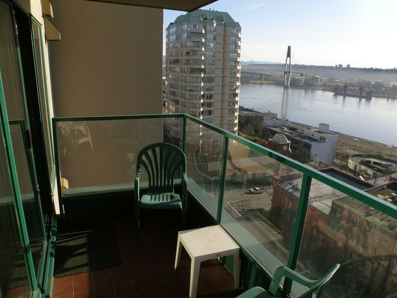 Cam balkon uygulaması