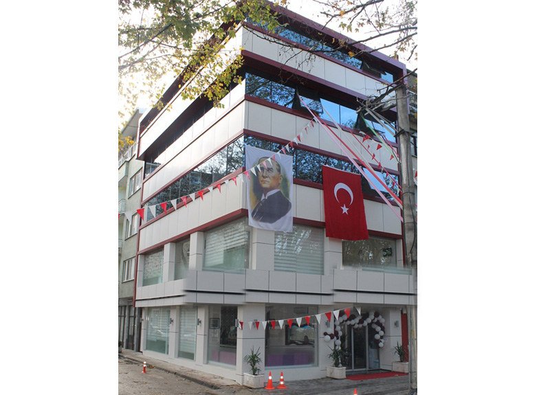 Zafer Şube binası