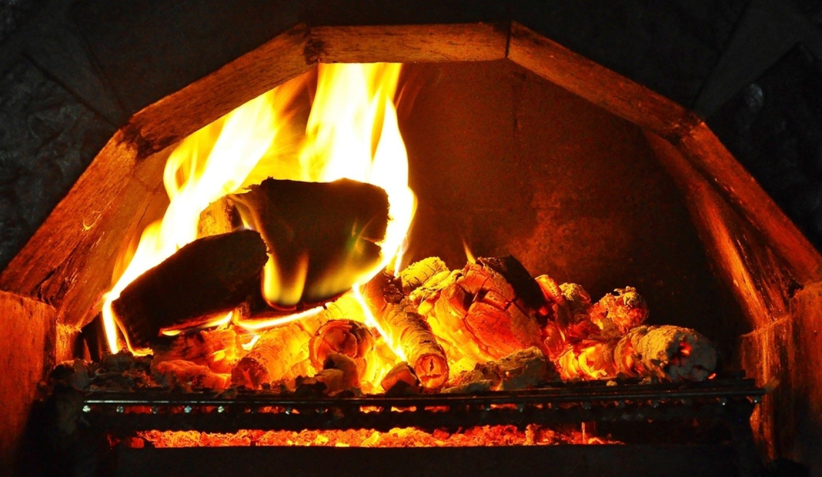 Odun fırınında lahmacun