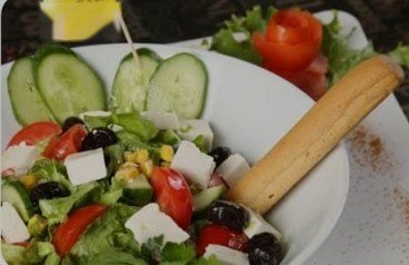 Meydan Cafe taze salata